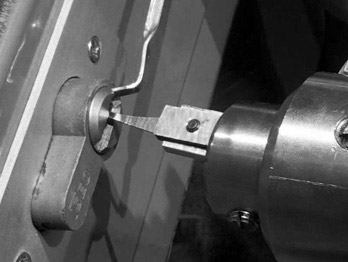 Beyazevler'de kapı açma hizmeti